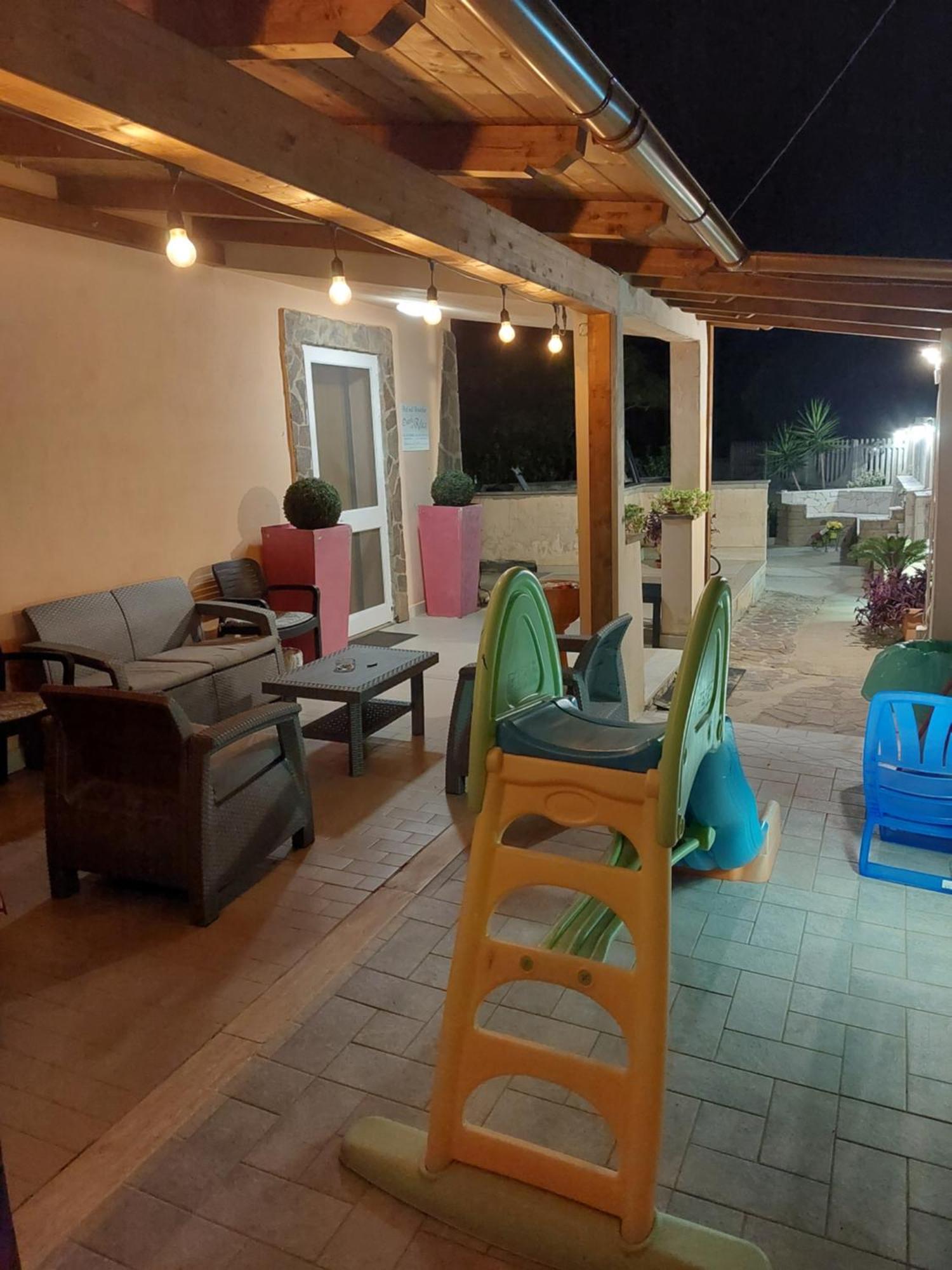 Oasi Del Relax Bed and Breakfast Civitavecchia Exteriör bild