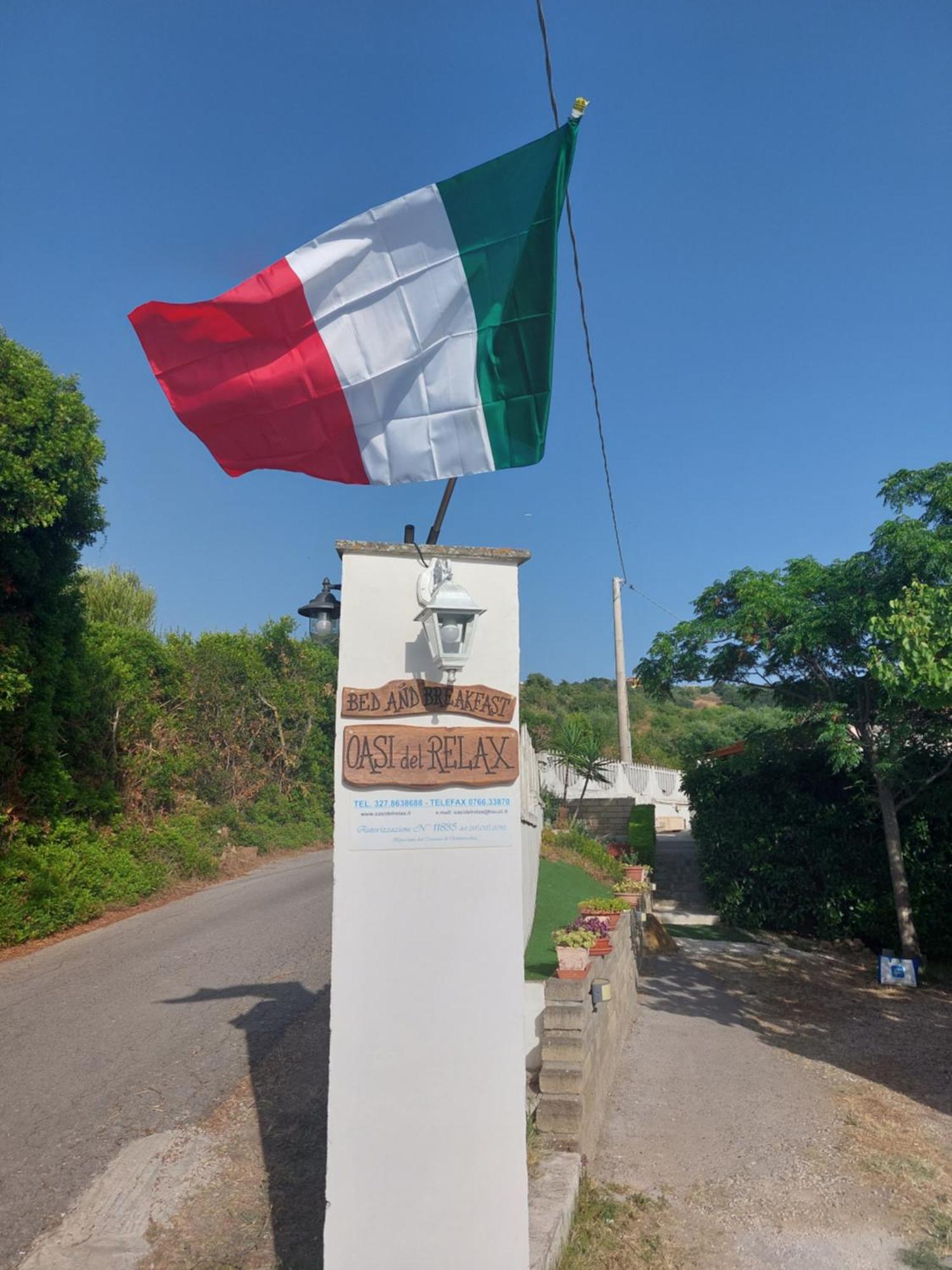 Oasi Del Relax Bed and Breakfast Civitavecchia Exteriör bild