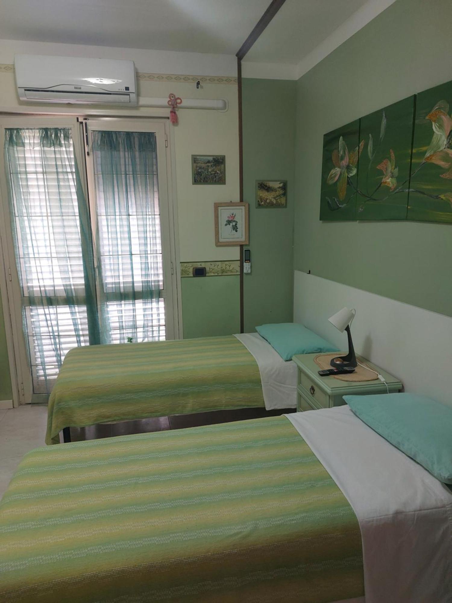 Oasi Del Relax Bed and Breakfast Civitavecchia Exteriör bild