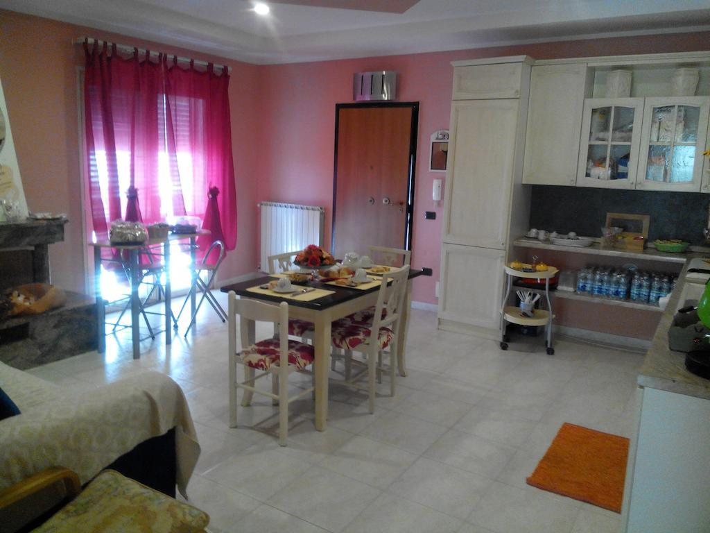 Oasi Del Relax Bed and Breakfast Civitavecchia Rum bild